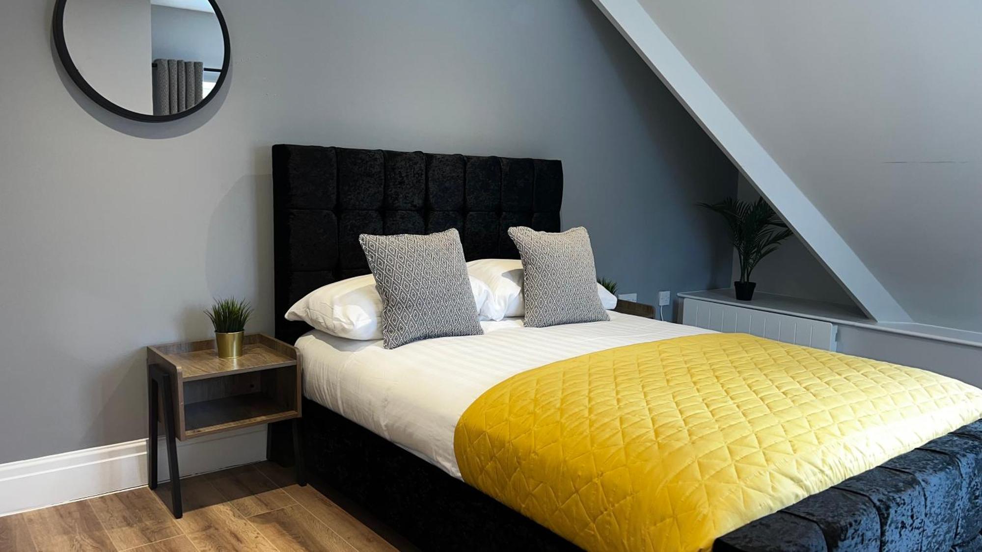 Penthouse On The Rows - Cathedral Views Appartement Chester Buitenkant foto