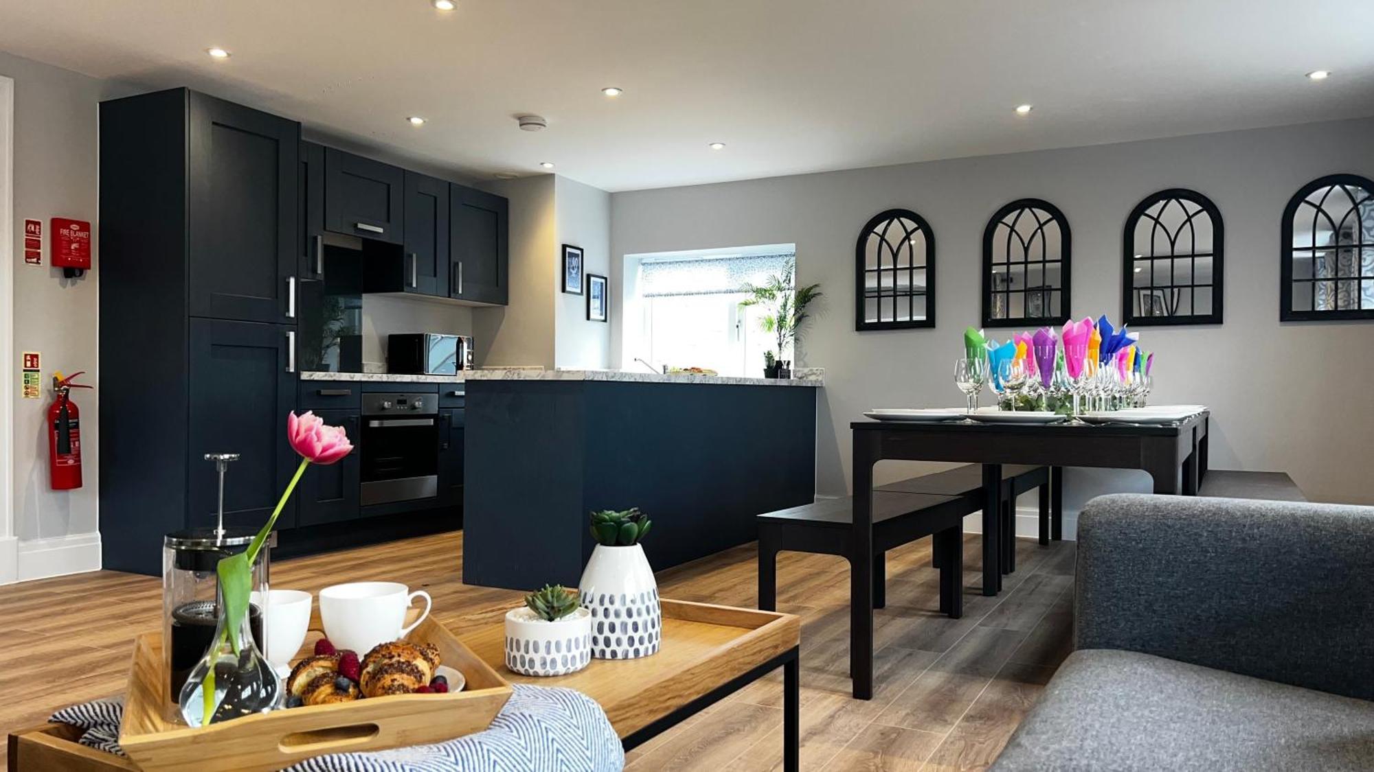 Penthouse On The Rows - Cathedral Views Appartement Chester Buitenkant foto