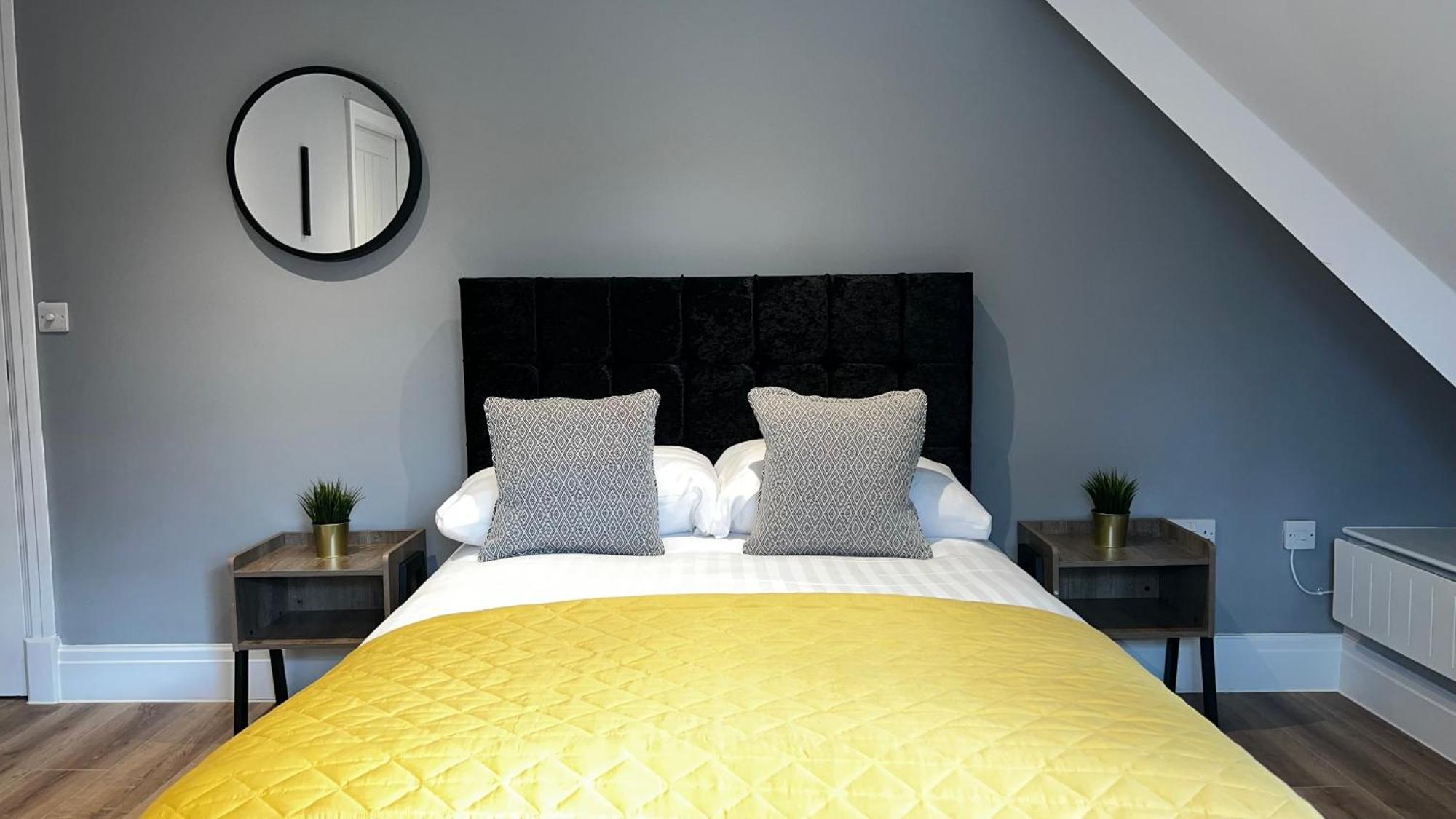Penthouse On The Rows - Cathedral Views Appartement Chester Buitenkant foto